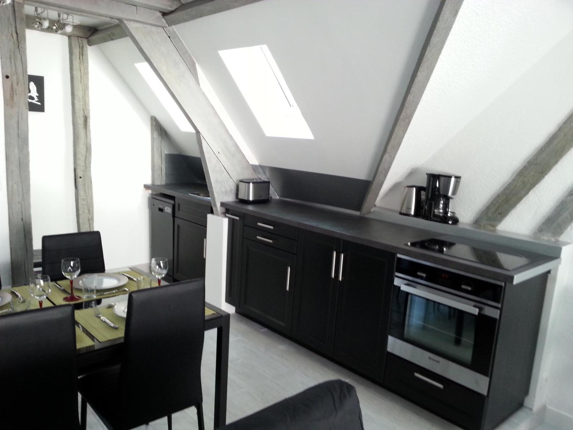 Le Logis De La Tour Apartment Амбоаз Екстериор снимка