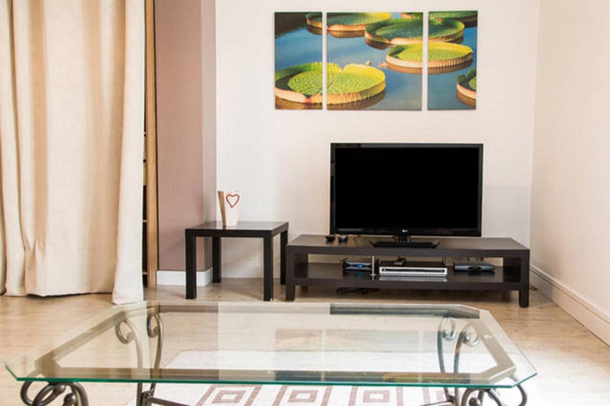 Le Logis De La Tour Apartment Амбоаз Екстериор снимка
