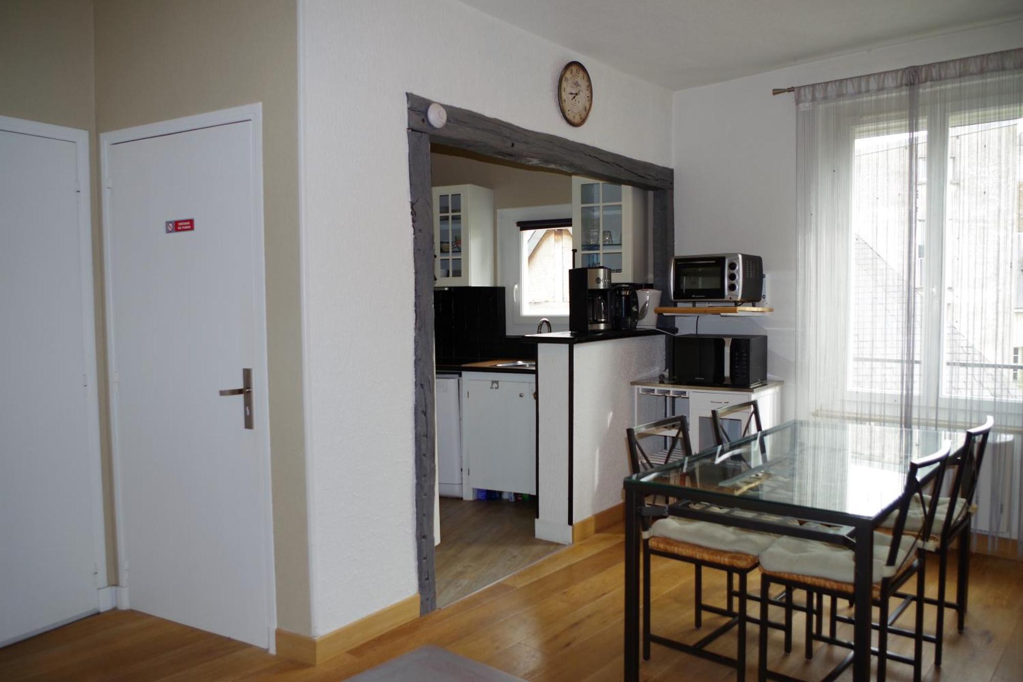 Le Logis De La Tour Apartment Амбоаз Екстериор снимка